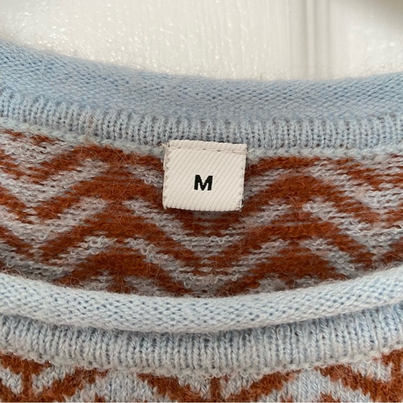 Gabrinl Knit Sweater - Picture 4 of 7